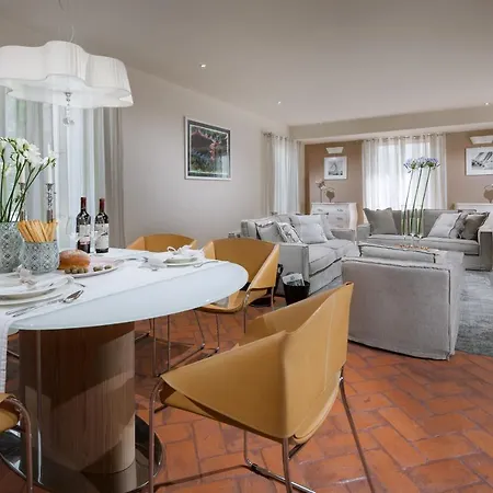 Villa Sophia By Hmz *